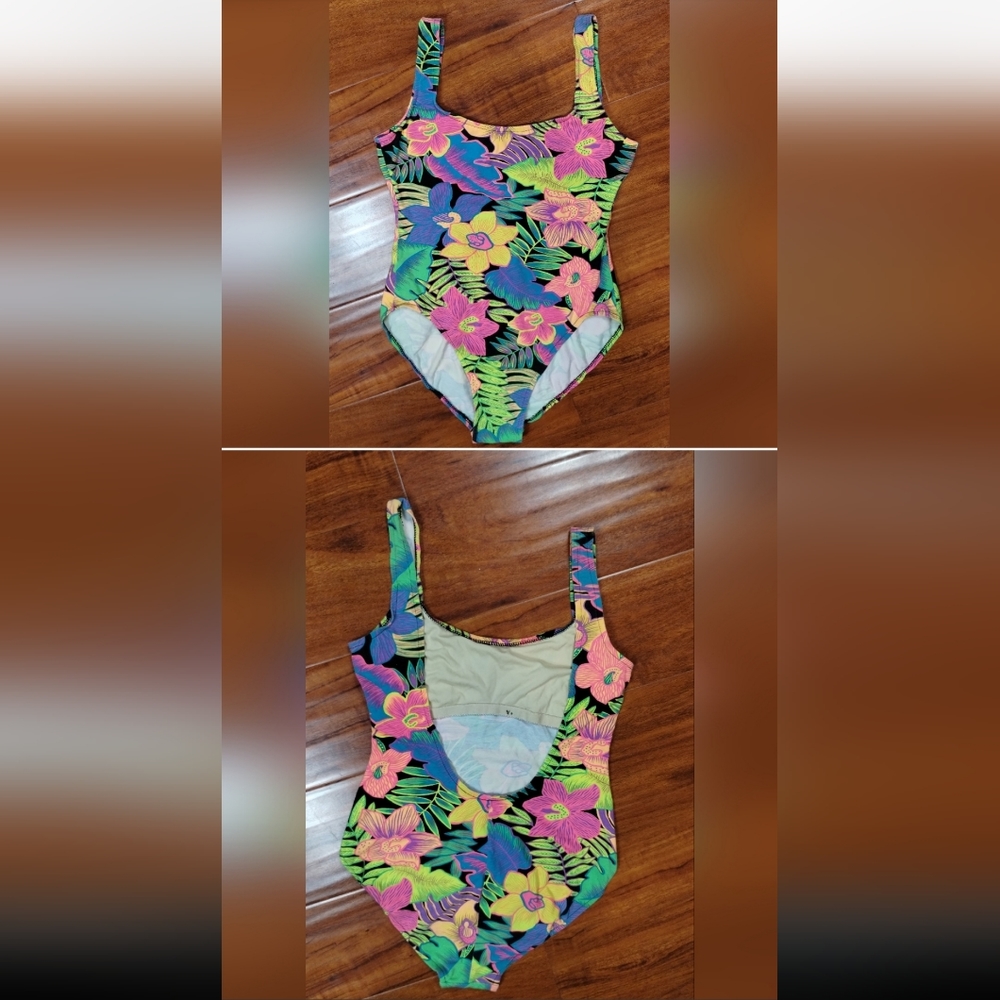 Vintage Sun Streak Floral Multi Color One Piece Open Back Bathing Suit
